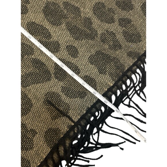 Woolrich Leopard Animal Print Cozy Blanket Wrap Shawl With Fringe Trim One Size - Picture 7 of 7